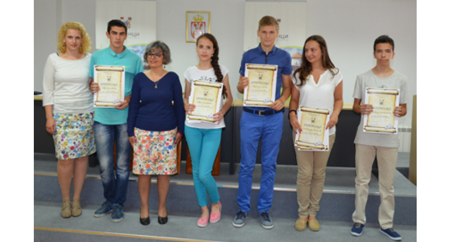 Nagrađeni najbolji učenici